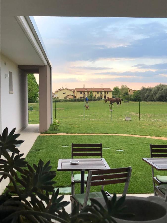 ホテル I Broletti Del Garda Pacengo Di Lazise エクステリア 写真